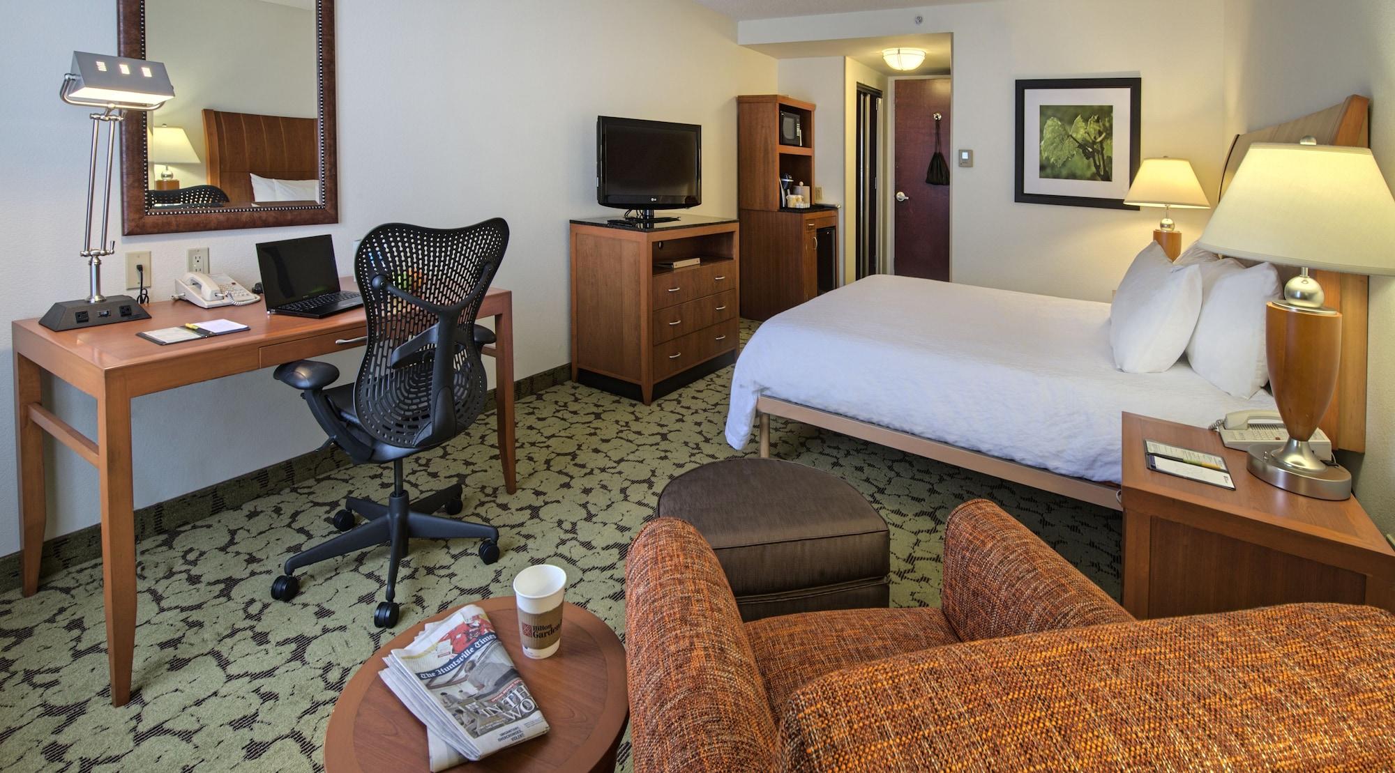Hilton Garden Inn Huntsville/Space Center Εξωτερικό φωτογραφία