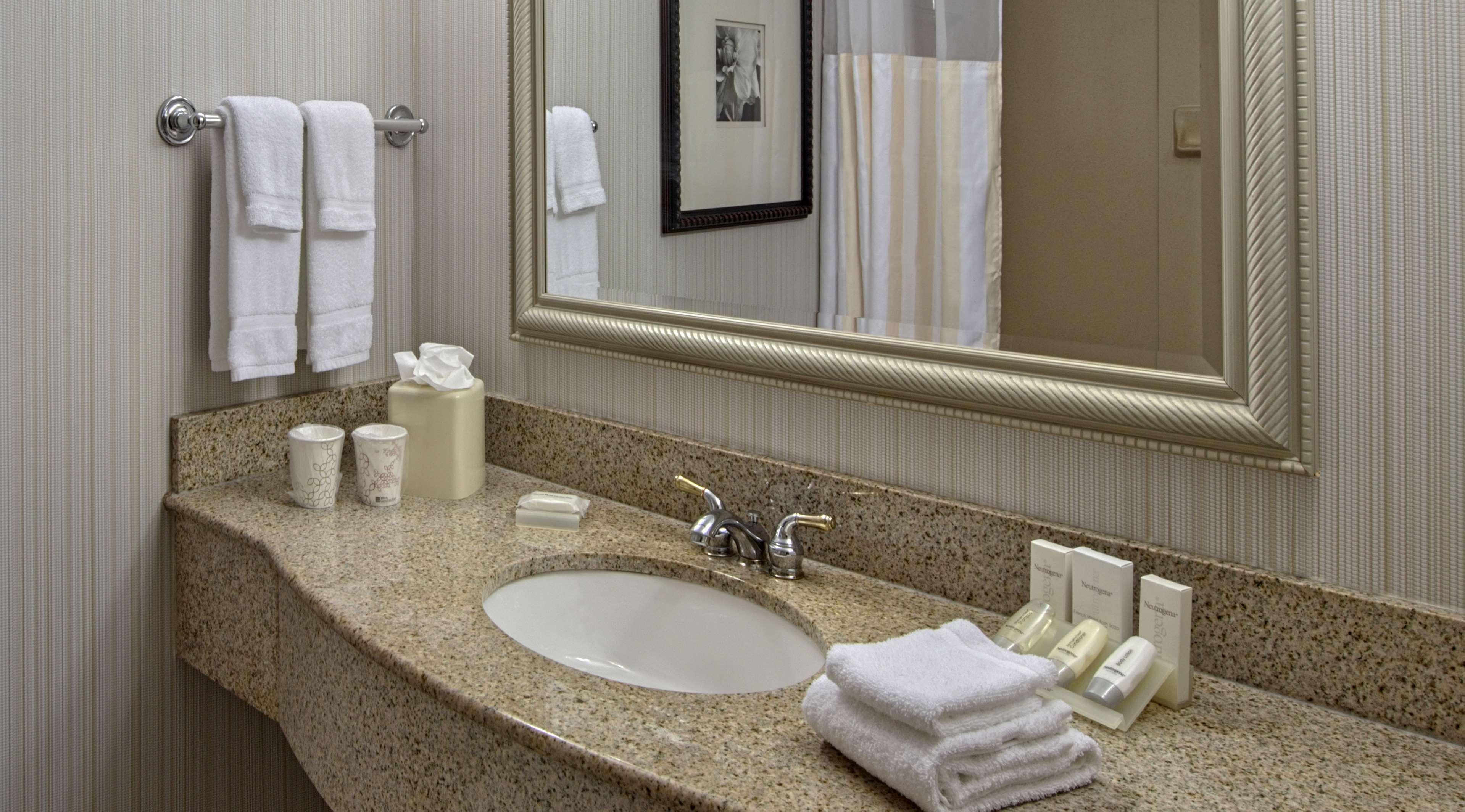 Hilton Garden Inn Huntsville/Space Center Εξωτερικό φωτογραφία