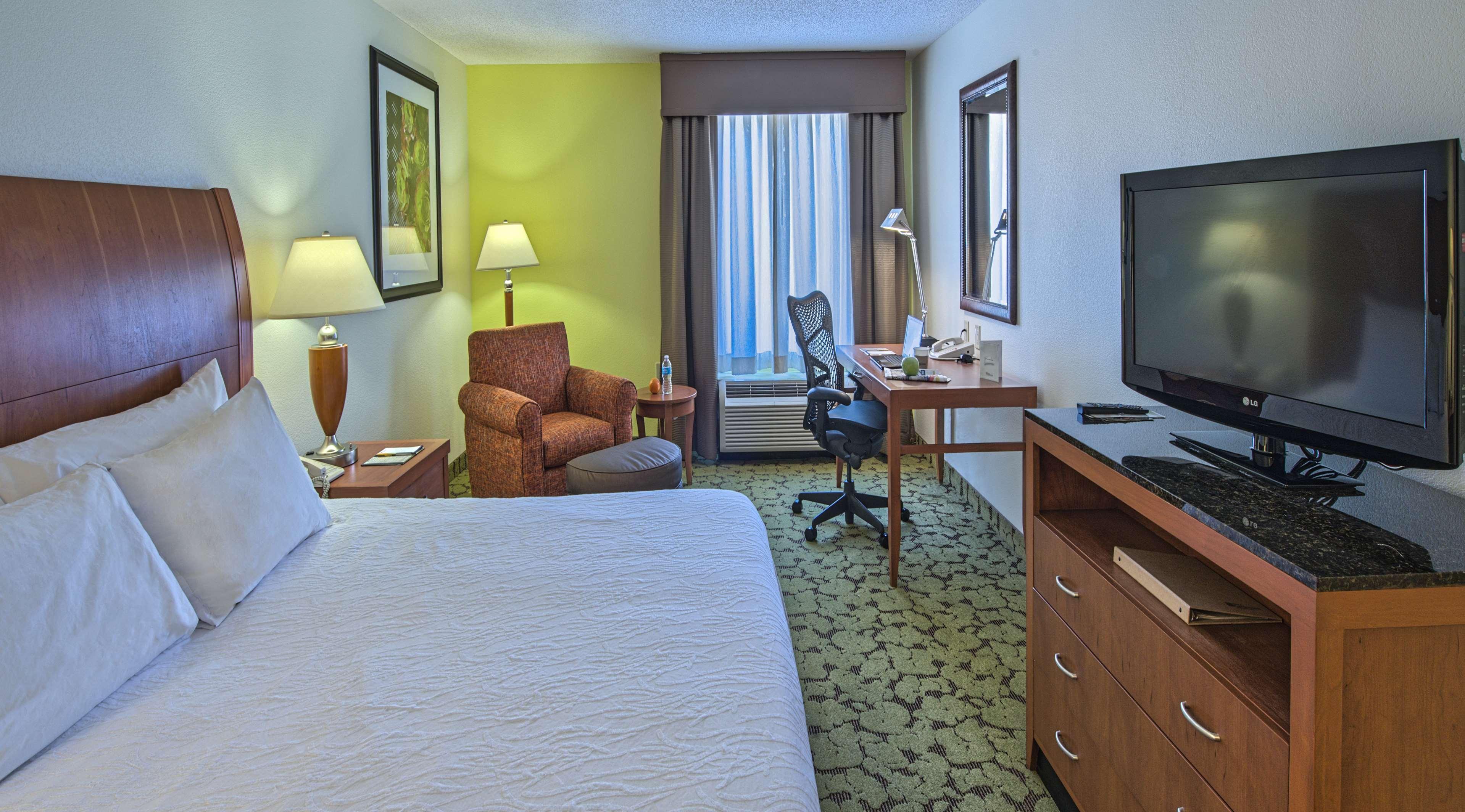 Hilton Garden Inn Huntsville/Space Center Εξωτερικό φωτογραφία