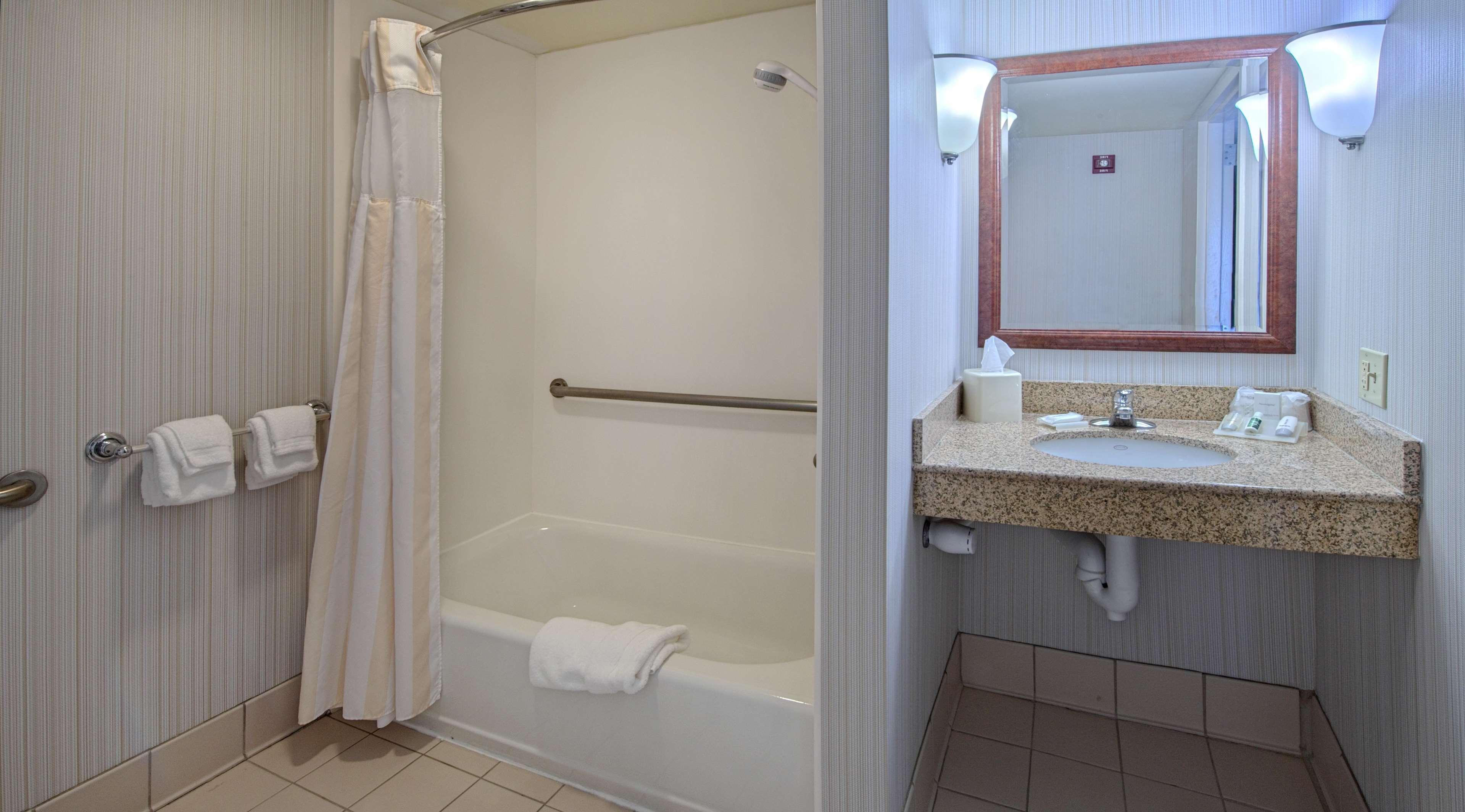 Hilton Garden Inn Huntsville/Space Center Εξωτερικό φωτογραφία