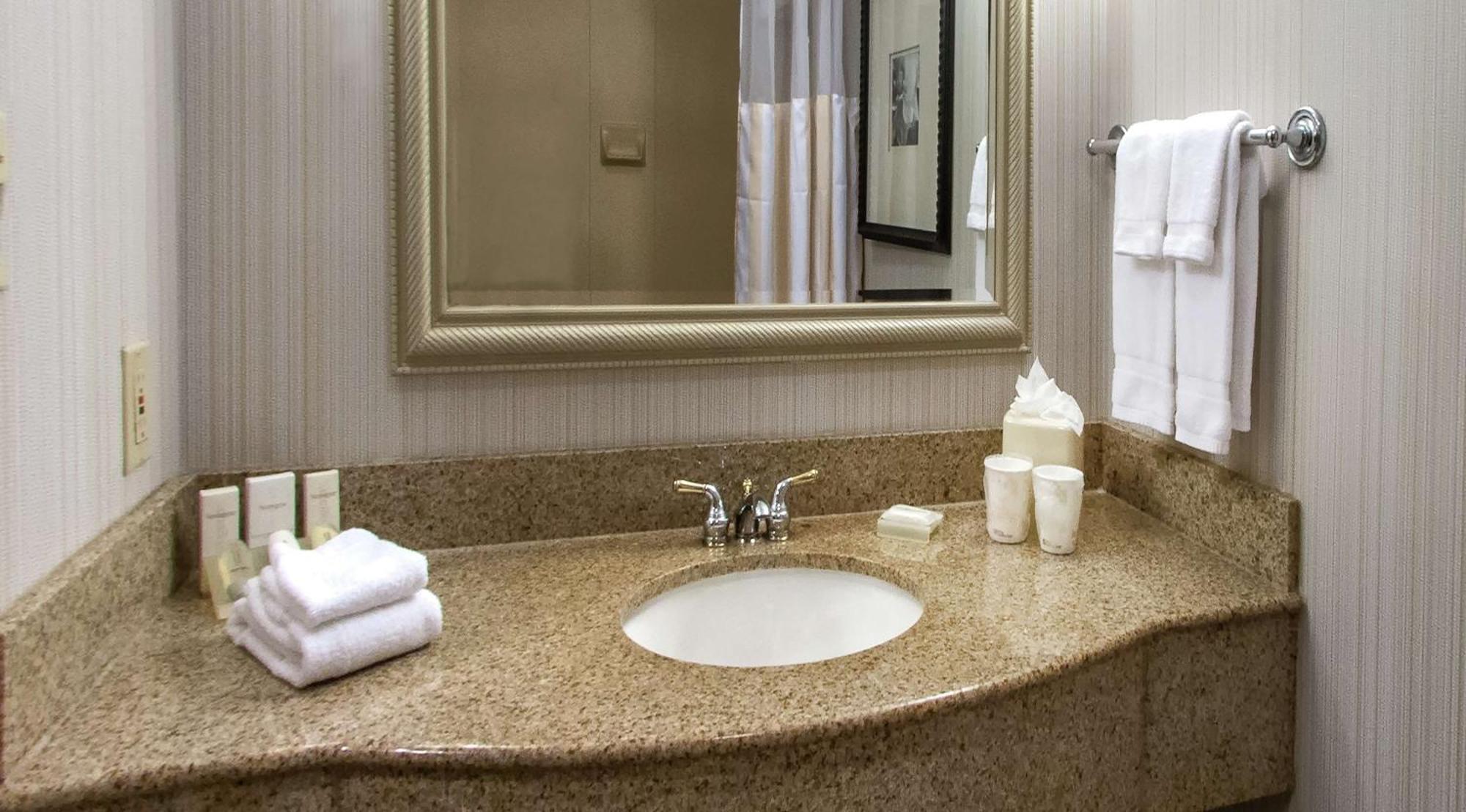 Hilton Garden Inn Huntsville/Space Center Εξωτερικό φωτογραφία